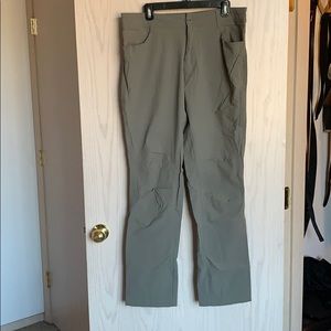 swiss tech cargo pants